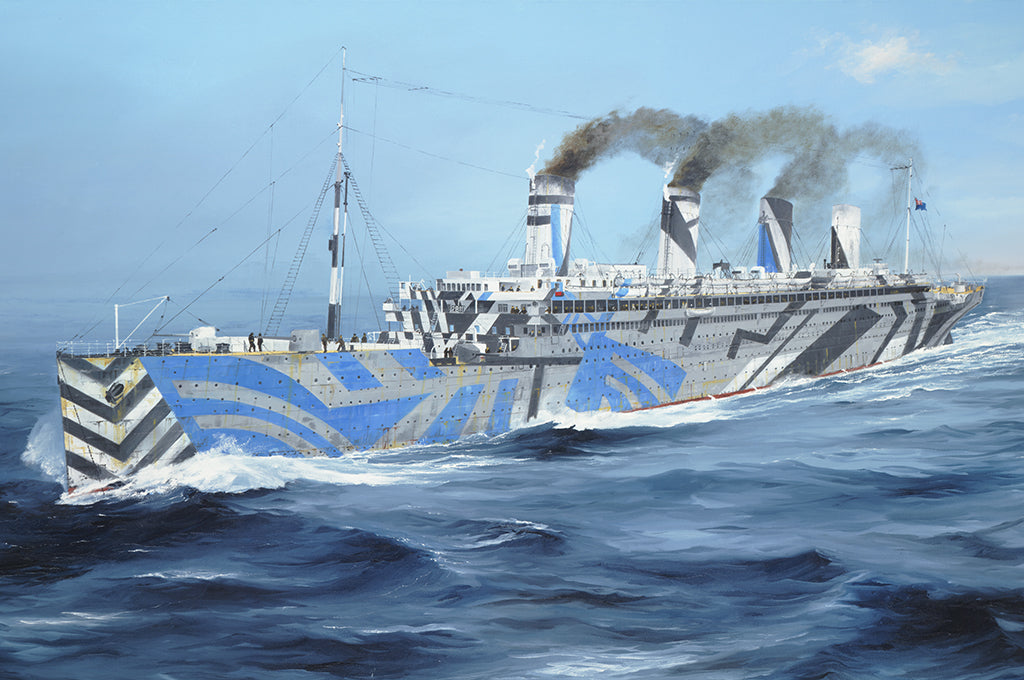 TRUMPETER - HMT Olympic  1/200