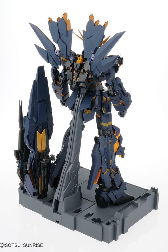 BANDAI MODEL KIT - Gunpla - PG Unicorn Gundam Banshee Norn Full Psycho Frame 1/60