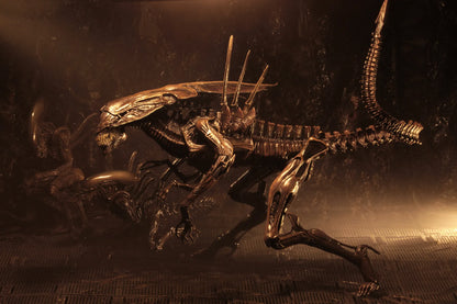 NECA - Aliens Alien Queen Resurrection Dlx Af