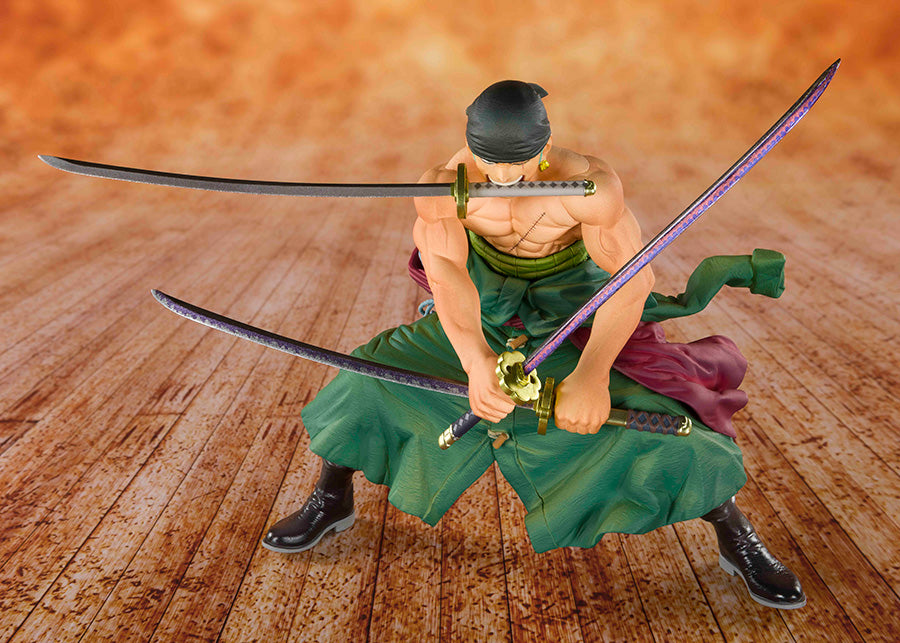 BANDAI - One Piece Pirate Hunter Zoro Figuarts Zero Pvc Statue
