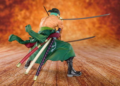 BANDAI - One Piece Pirate Hunter Zoro Figuarts Zero Pvc Statue