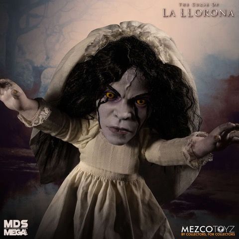 MEZCO - La Llorona Mega Scale Figure