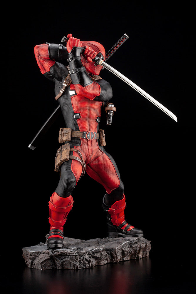 KOTOBUKIYA - Marvel - Deadpool Maximum Fine Art Statue