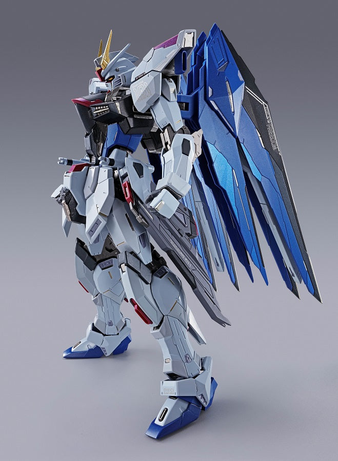 BANDAI - Metal Build Freedom Gundam Concept 2