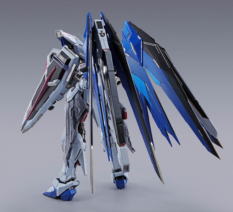 BANDAI - Metal Build Freedom Gundam Concept 2