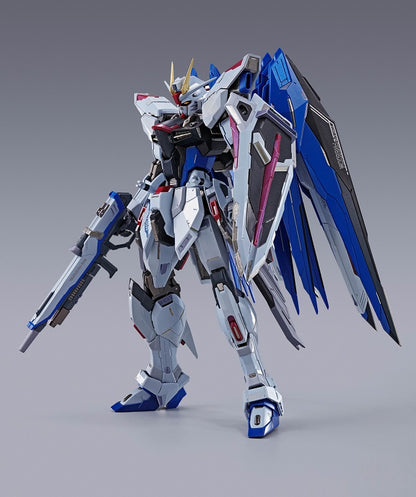 BANDAI - Metal Build Freedom Gundam Concept 2