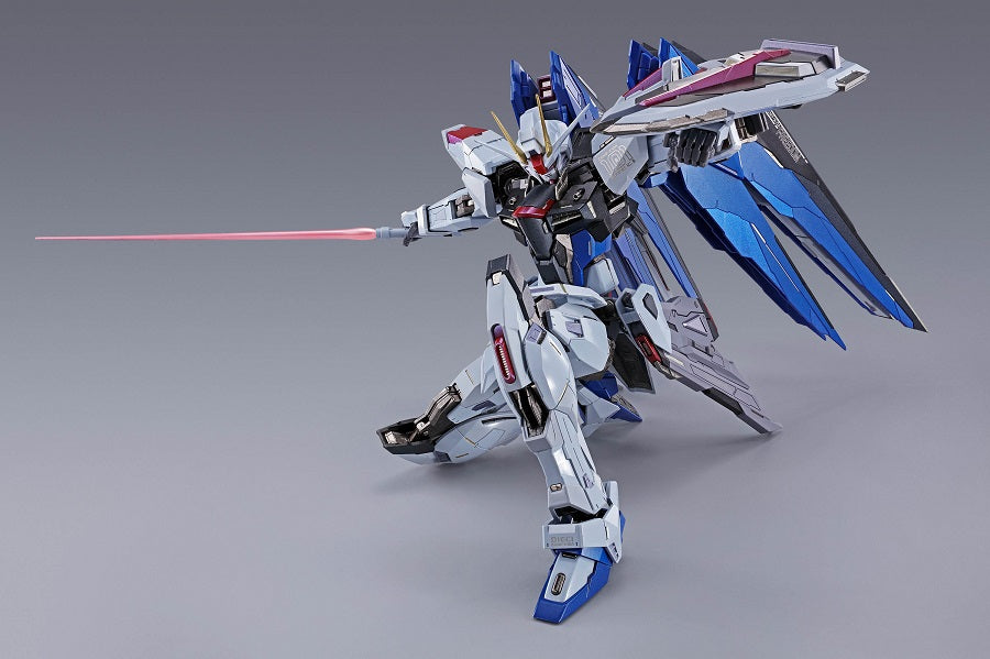 BANDAI - Metal Build Freedom Gundam Concept 2