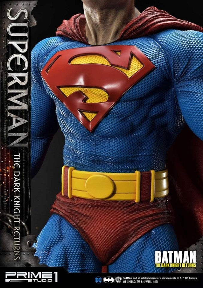 PRIME 1 STUDIOS - Dc Comics - Batman The Dark Knight Returns - Superman DeLuxe Statue 1:3