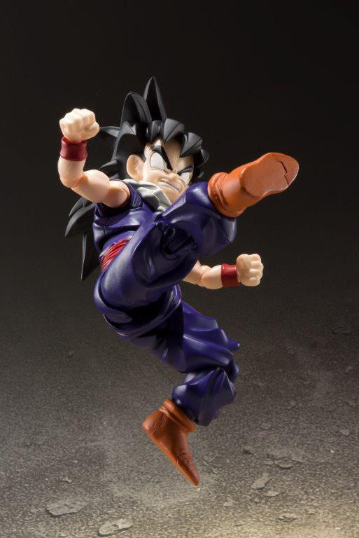 BANDAI - Dragon Ball Z Son Gohan Kid Era S.H. Figuarts Action Figure