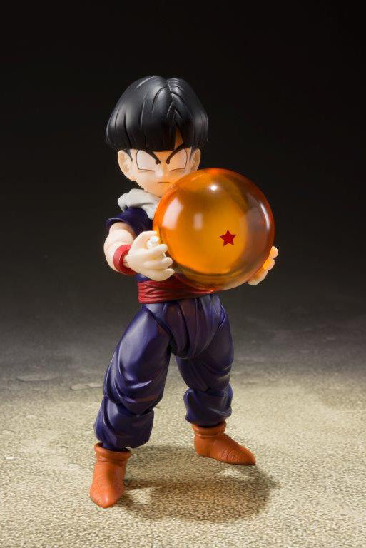 BANDAI - Dragon Ball Z Son Gohan Kid Era S.H. Figuarts Action Figure