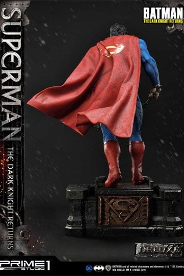 PRIME 1 STUDIOS - Dc Comics - Batman The Dark Knight Returns - Superman DeLuxe Statue 1:3