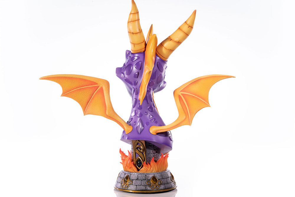 FIRST 4 FIGURES - Spyro Life Size Bust