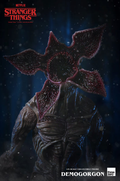 THREEZERO - Stranger Things DemoGorgon 1:6 Figure