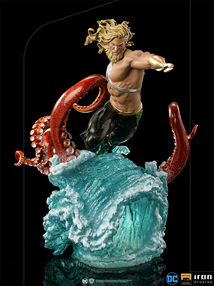 IRON STUDIO - Dc Comics - Aquaman DeLuxe Statue 1:10