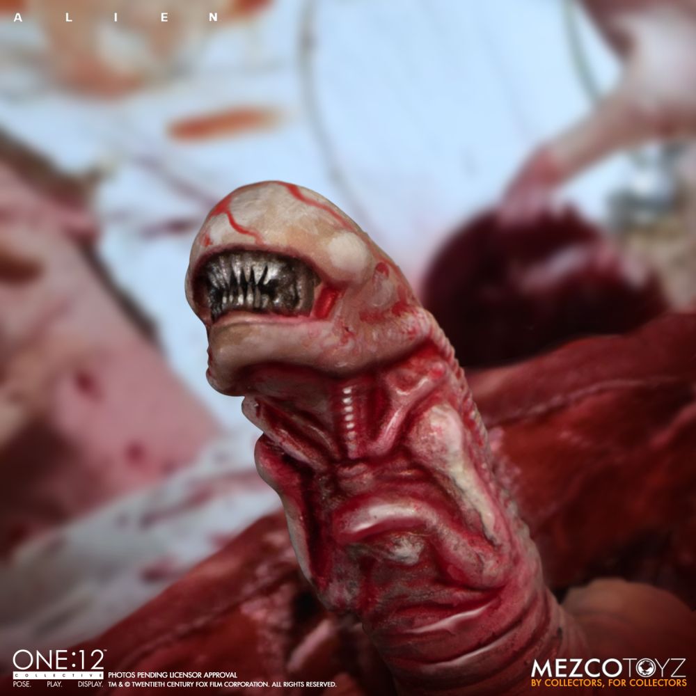 MEZCO - One:12 Collective Alien Action Figure