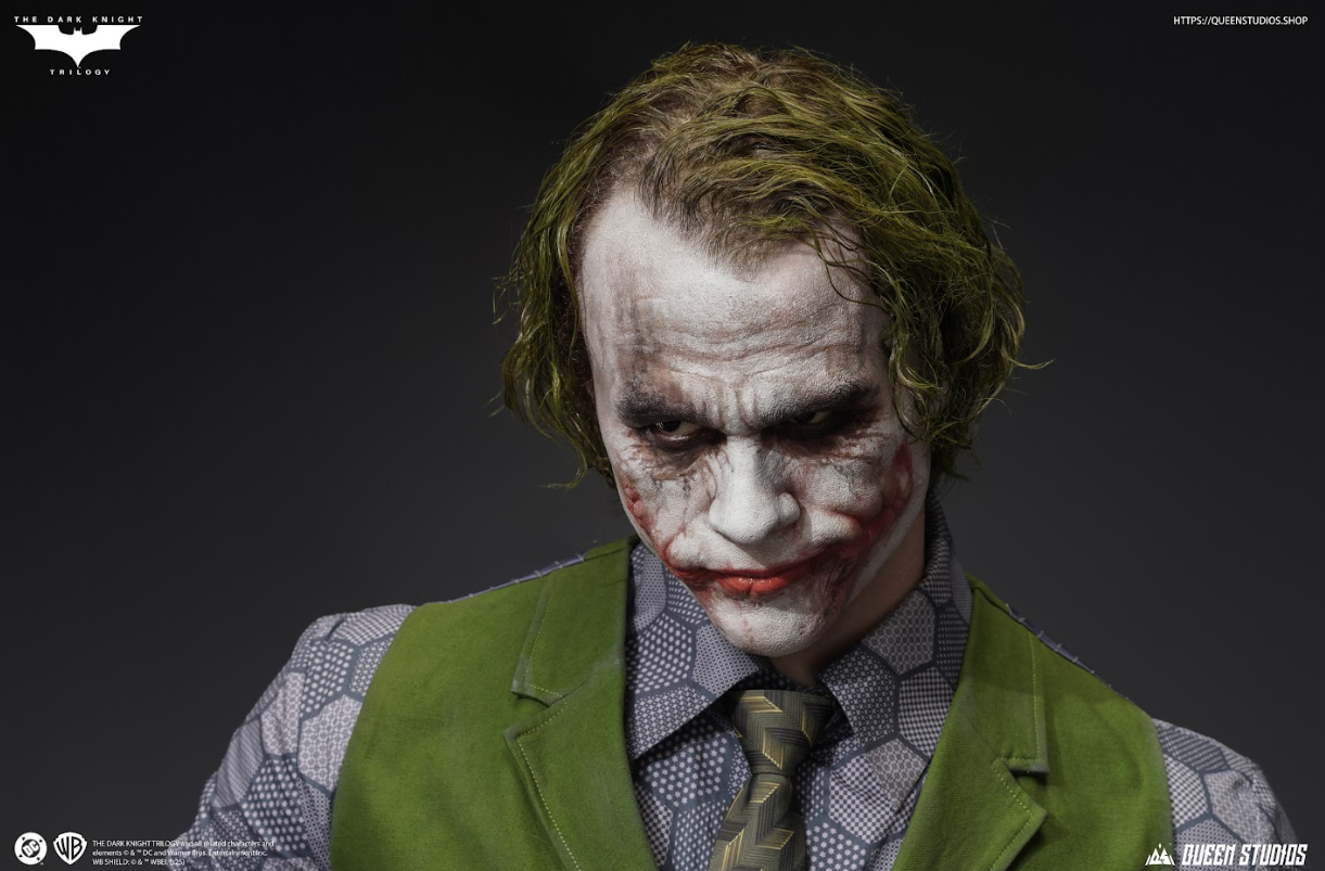 QUEEN STUDIOS - The Dark Knight: The Joker Life-Size Bust