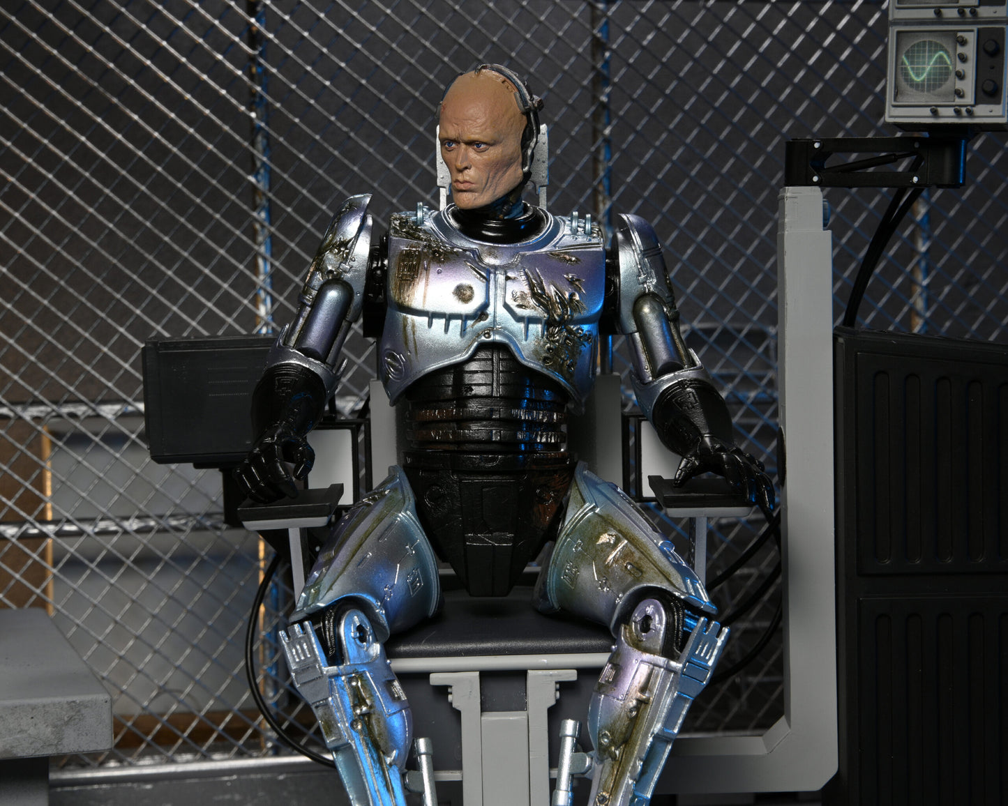 NECA - Ultimate Robocop Battle Damaged with Chair