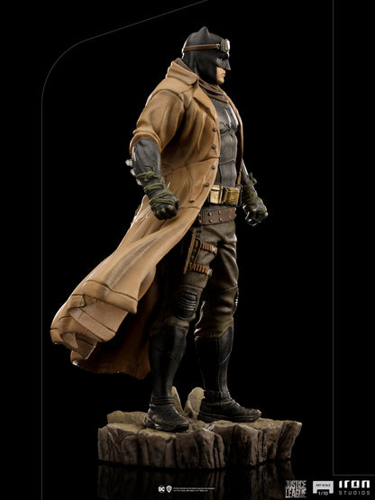 IRON STUDIO - Dc Comics - Justice League Knightmare Batman 1:10