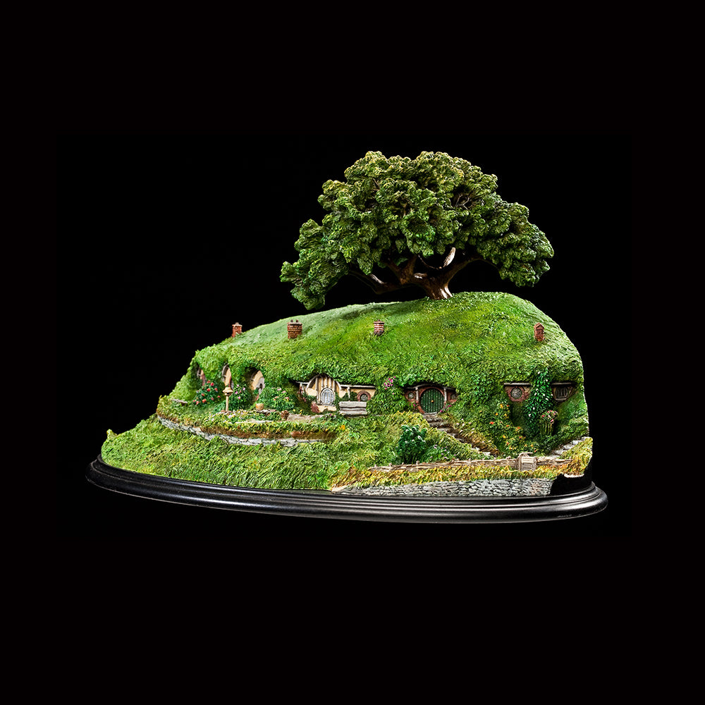 WETA COLLECTIBLES - The Lord of the Rings - Bag End Collector's Limited Edition