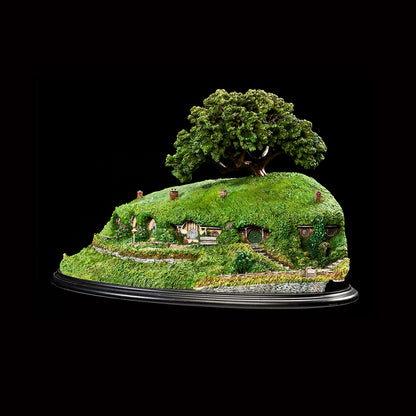 WETA COLLECTIBLES - The Lord of the Rings - Bag End Collector's Limited Edition