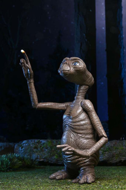 NECA - E.t. 40th anniversary ultimate af