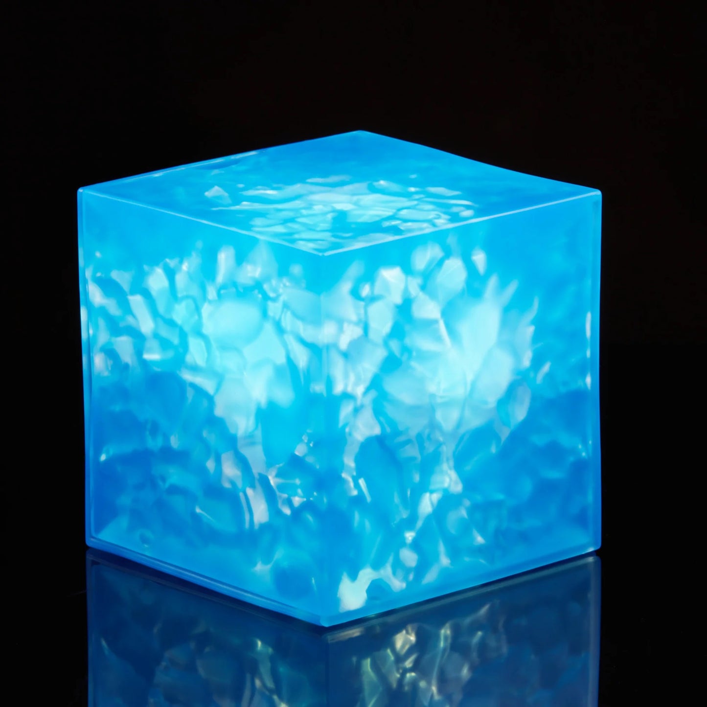 HASBRO - Marvel - Tesseract Electronic Replica