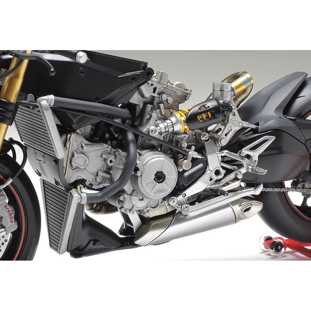 TAMIYA - Ducati Superleggera V4 Model kit 1/12