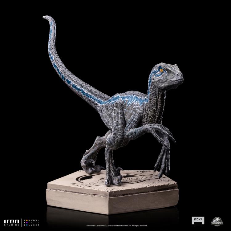 IRON STUDIO - Jurassic Park Icons Velociraptor Blue Statue