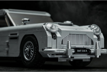 LEGO Creator 10262 - James Bond Aston Martin Db5