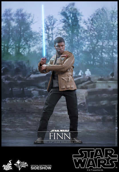 HOT TOYS - Star Wars - Episode VII The Force Awakens - Finn and First Order Riot Control Stormtrooper - Movie Masterpiece 1:6 Action Doll
