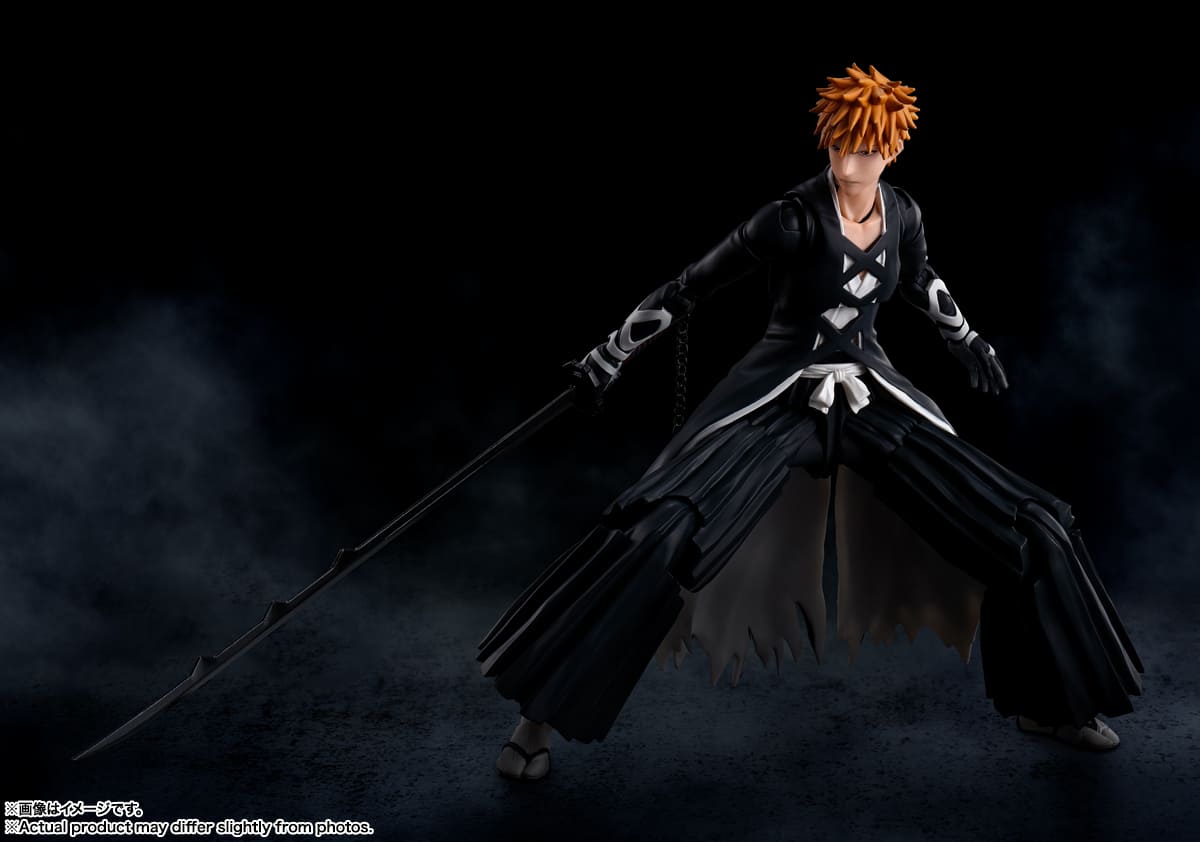 BANDAI - Bleach Ichigo Kurosaki Bankai S.H. Figuarts Action Figure