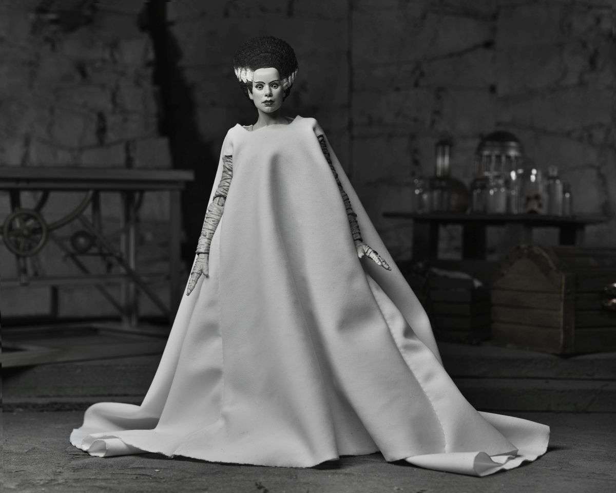 NECA - Universal monster bride of frankenstein black & white action figure