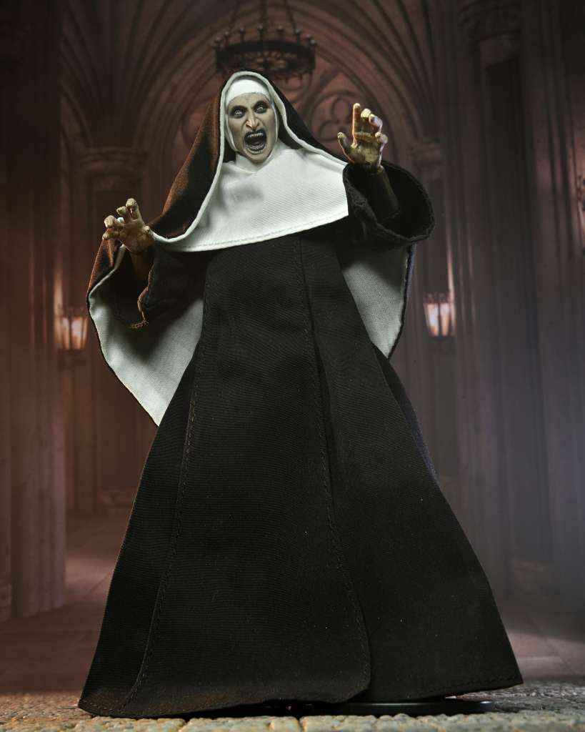 NECA - The conjuring the nun valak ultimate af