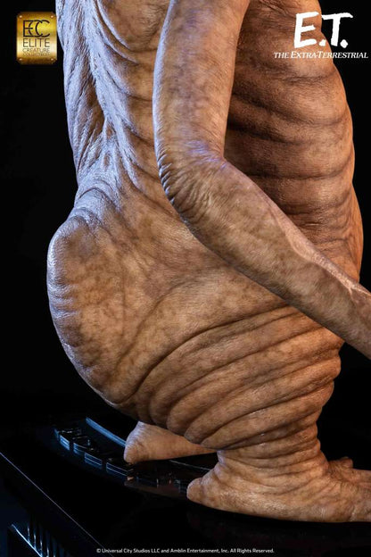 ELITE CREATURE COLLECTIBLES - E.T. - Life Size Statue 1:1