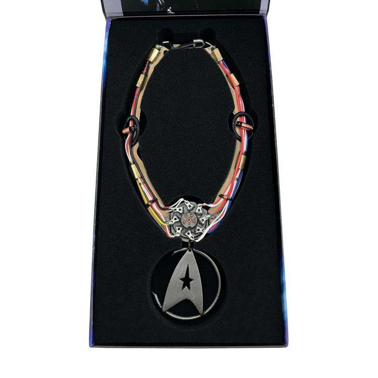 FACTORY ENTERTAINMENT - Star Trek Wrath of Khan Necklace Ltd Prop Replica