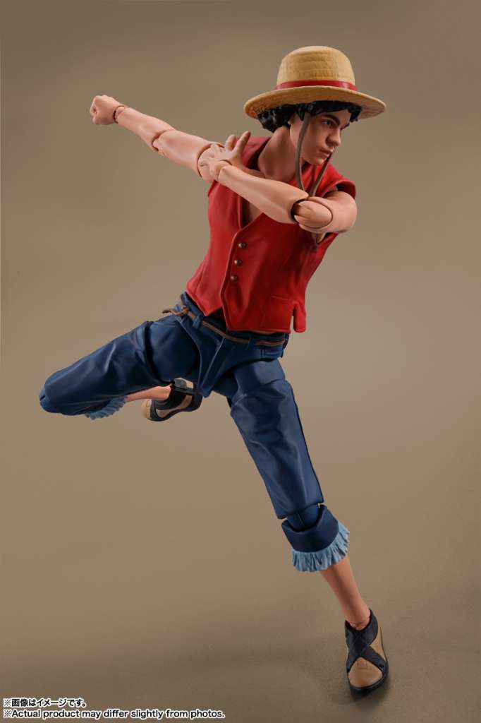 BANDAI - One Piece Netflix Monkey D.Luffy S.H. Figuarts Action Figure