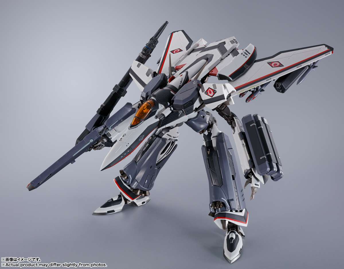 BANDAI - Dx Macross vf-171Ex Armored Nightmare Plus Ex (Alto Saotome Use) Revival