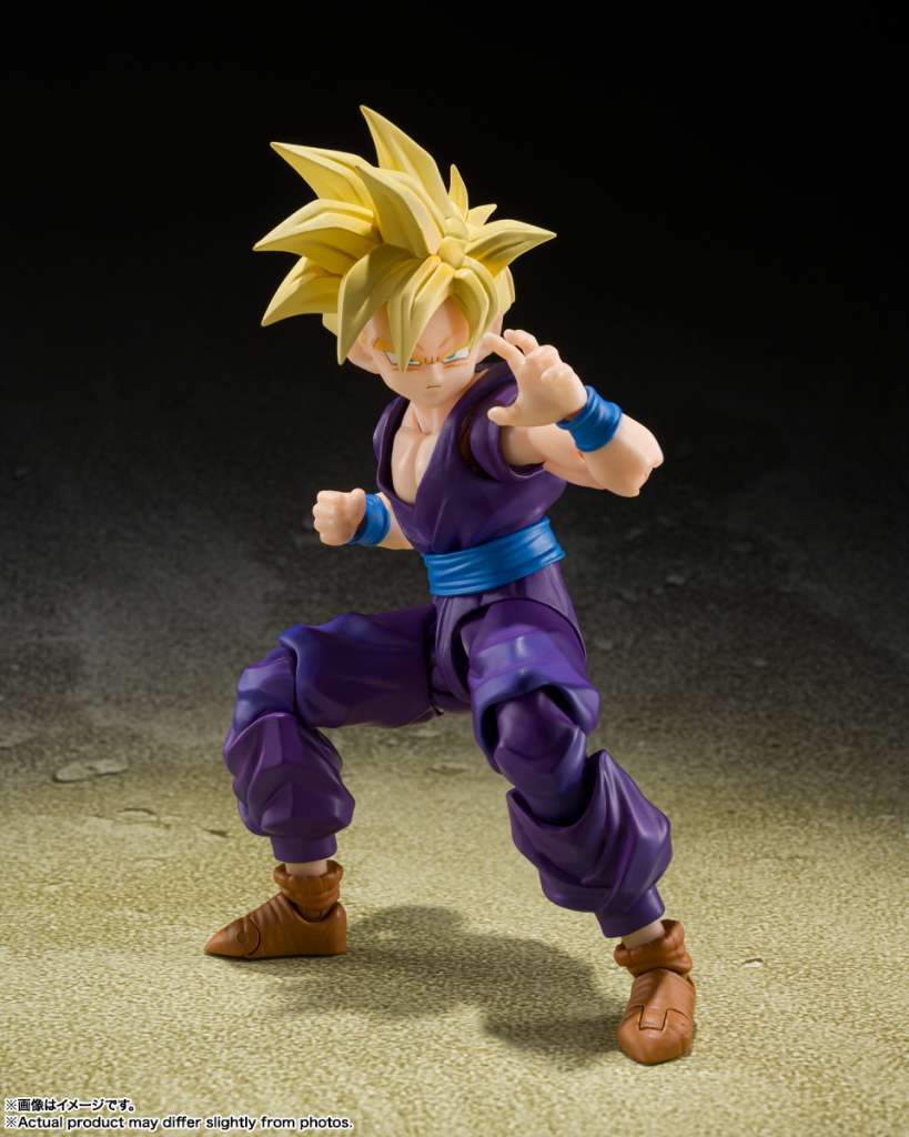 BANDAI - Dragon ball z super saiyan son gohan the warrior who surpassed goku shf