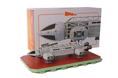 ANDERSON ENTERTAINMENT LIMITED - Space 1999 eagle transporter collectible special ltd ed