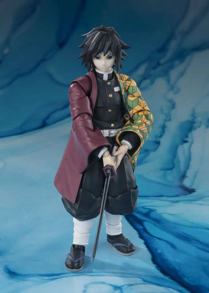 BANDAI - Demon Slayer Giyu Tomioka Shf