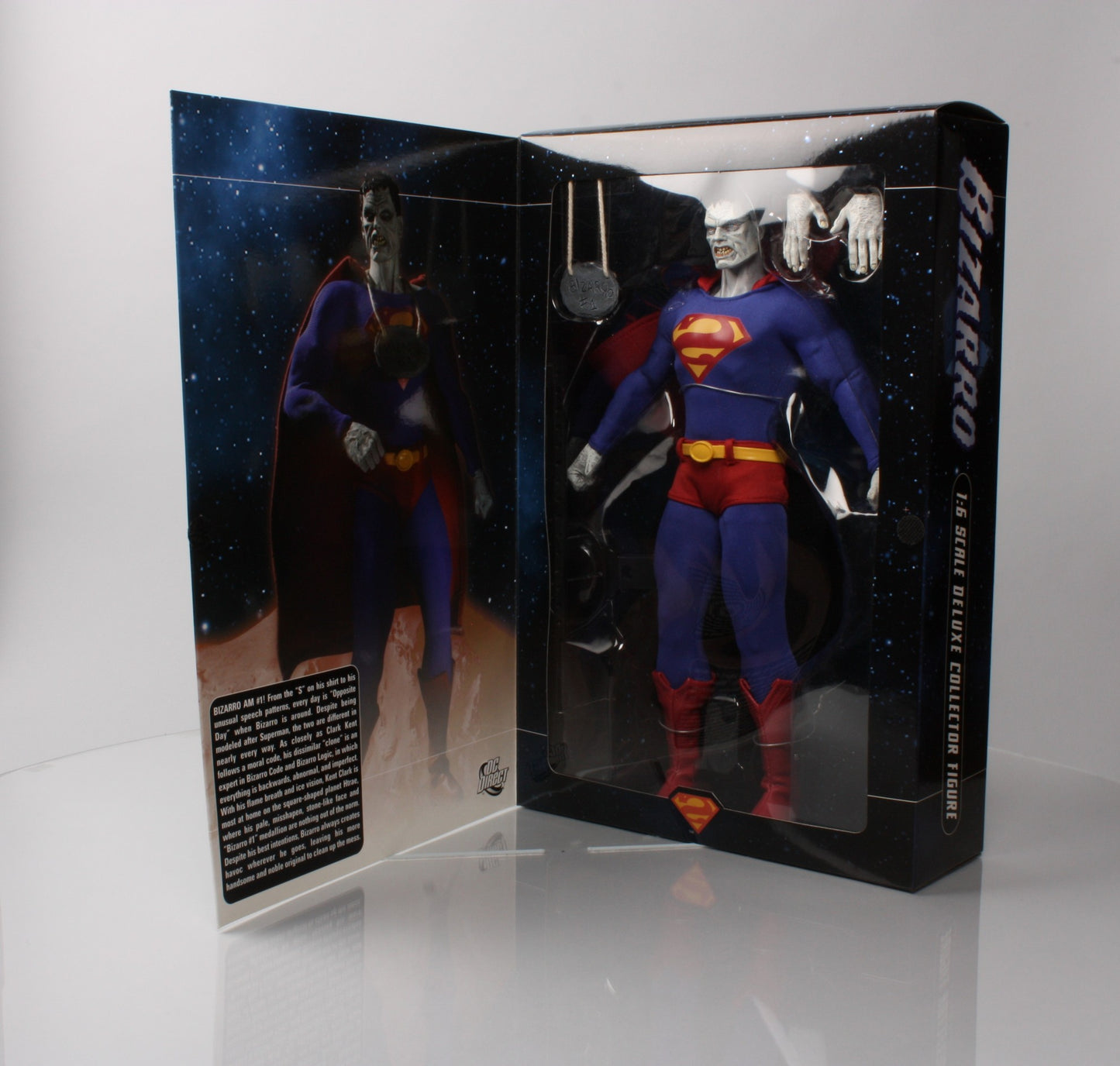 DC DIRECT - Dc Comics - Bizarro 1:6 DeLuxe Collector Figure