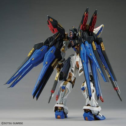 BANDAI MODEL KIT - MGEX GUNDAM STRIKE FREEDOM 1/100