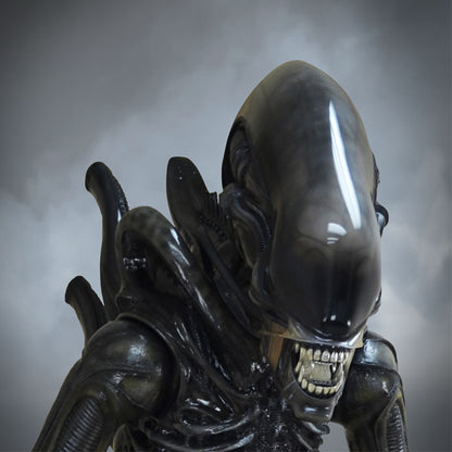 HOLLYWOOD COLLECTIBLES GROUP - Alien Big Chap 1:1 Scale