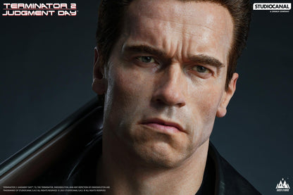 QUEEN STUDIOS - Terminator 2 - T-800 Life-Size Bust 1:1