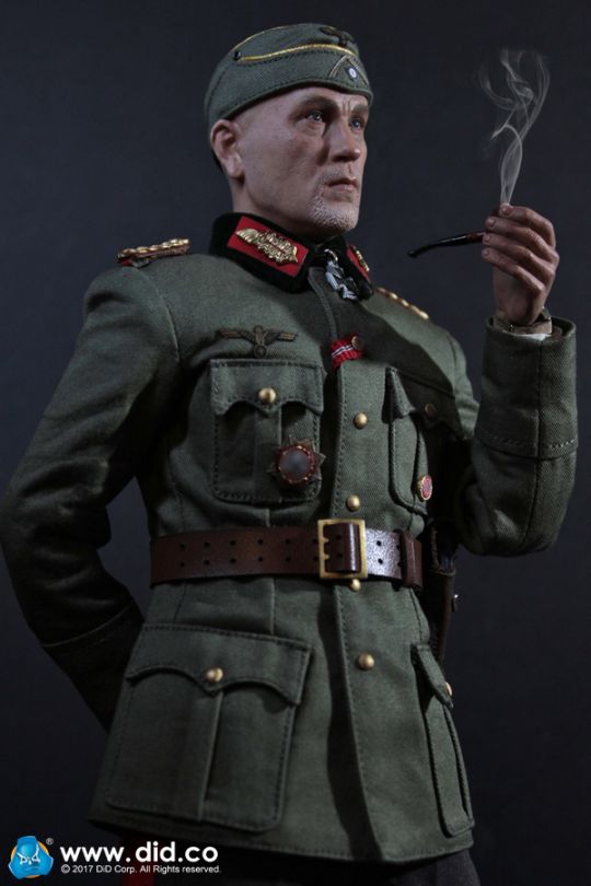 DID/3R - WWII German Communications 2 WH Major General Drud 1:6 Action Doll