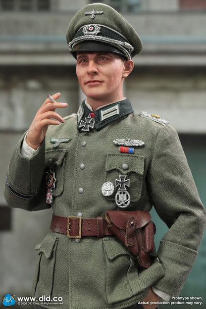 DID / 3R - D80194  WWII German Wehrmacht Officer  Otto Remer 1/6