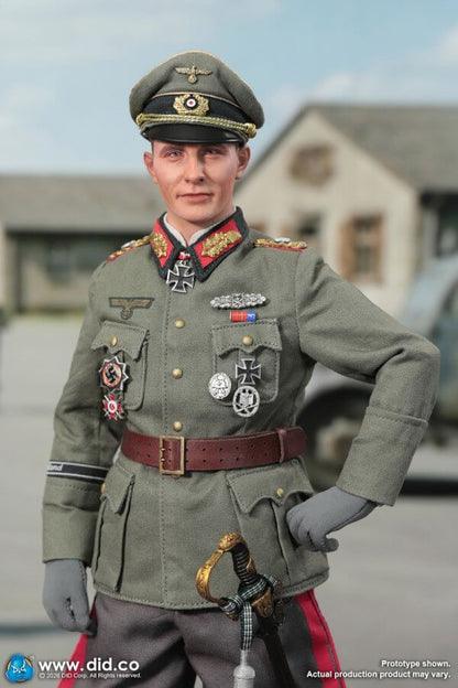 DID / 3R - D80194  WWII German Wehrmacht Officer  Otto Remer 1/6