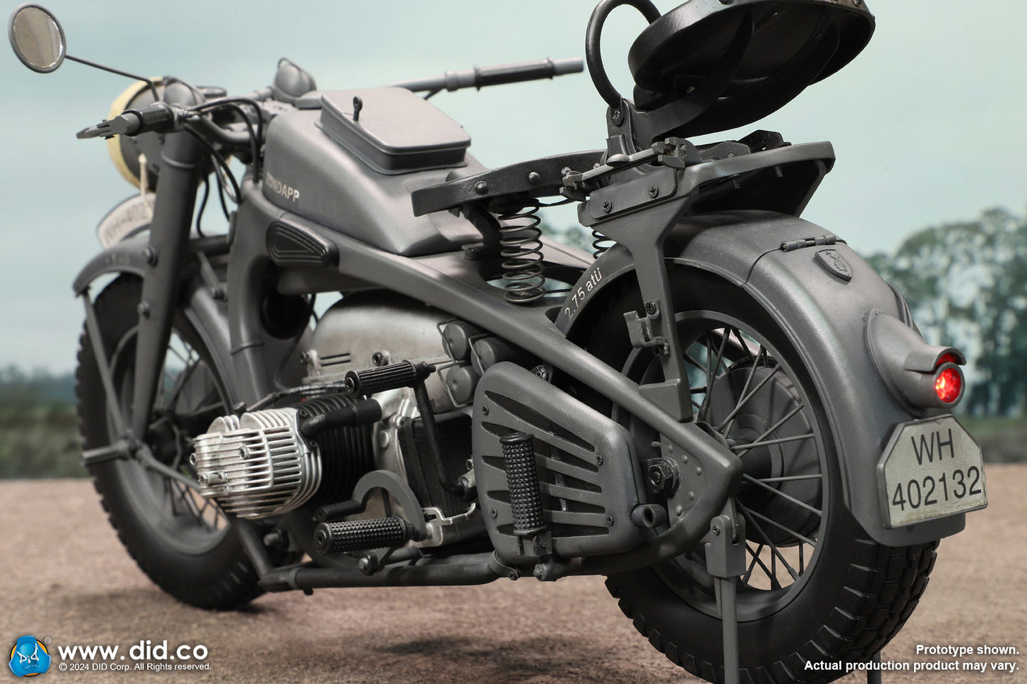 DID/3R -  1/6 WWII German Zündapp KS 750 Motorcycle with Sidecar Grey Version