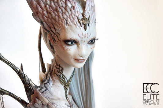 ECC ELITE CREATURE COLLECTIBLES - Reptilian Hybrid Alien Karis - 1:1 Scale Bust by Miyo Nakamura