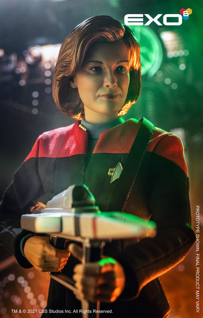 EXO-6 - Star Trek Voyager - Captain Kathryn Janeway 1:6 Scale Figure